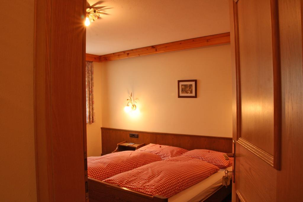 Appartement Mox Тукс Екстер'єр фото